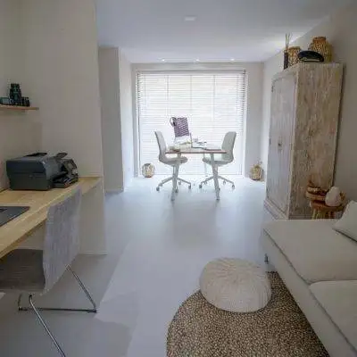 Raamdecoratie kantoorruimte Maastricht