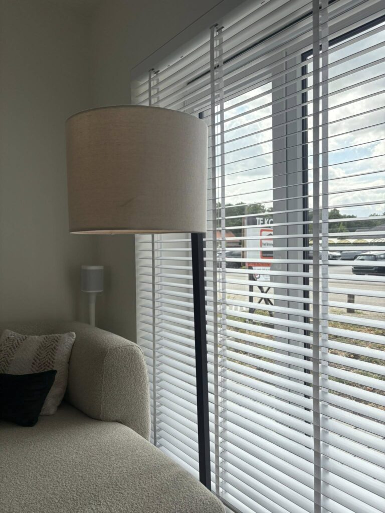 Jaloezieën in raamkader Diepenbeek