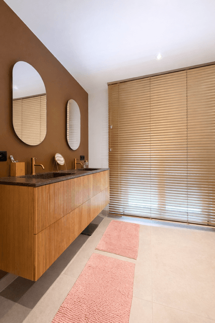 Goudkleurige aluminium jaloezie Badkamer